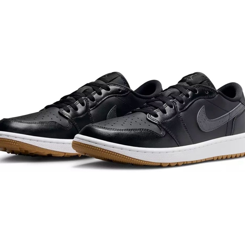 Jordan Black golf shoes